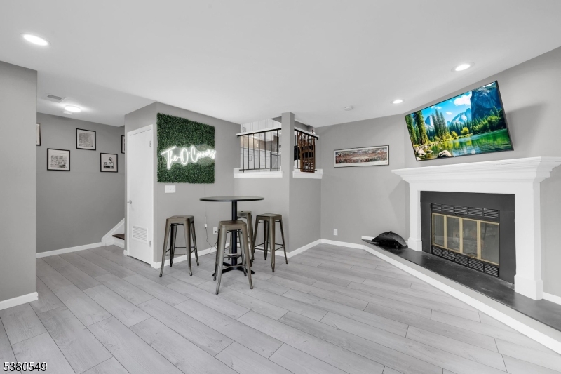 Overlook Village - Residential Lease