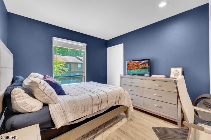 Overlook Village - Residential Lease