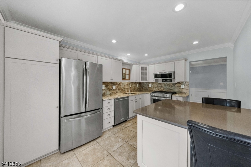 Hamilton Crest - Residential