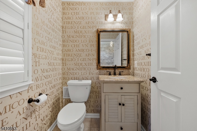 Hamilton Crest - Residential