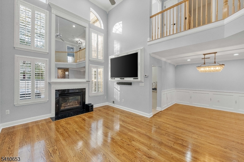 Hamilton Crest - Residential