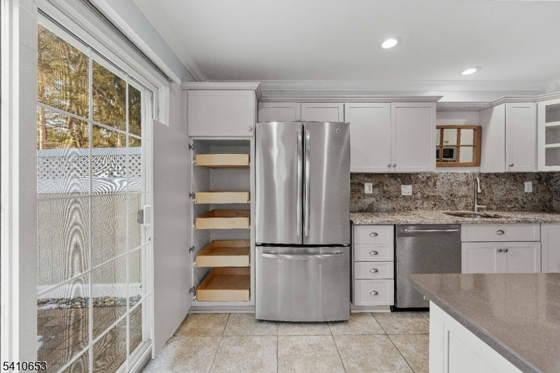 Hamilton Crest - Residential