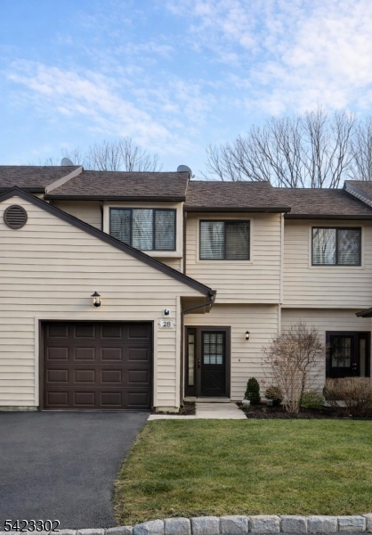 Hampton commons - Residential Lease