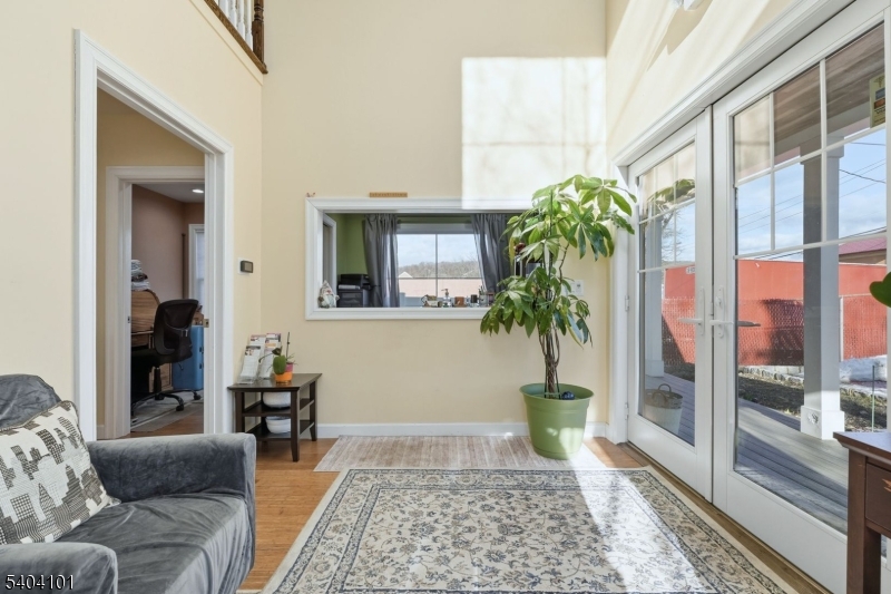 Vauxhall - Commercial Sale