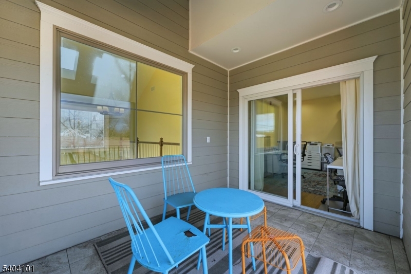 Vauxhall - Commercial Sale