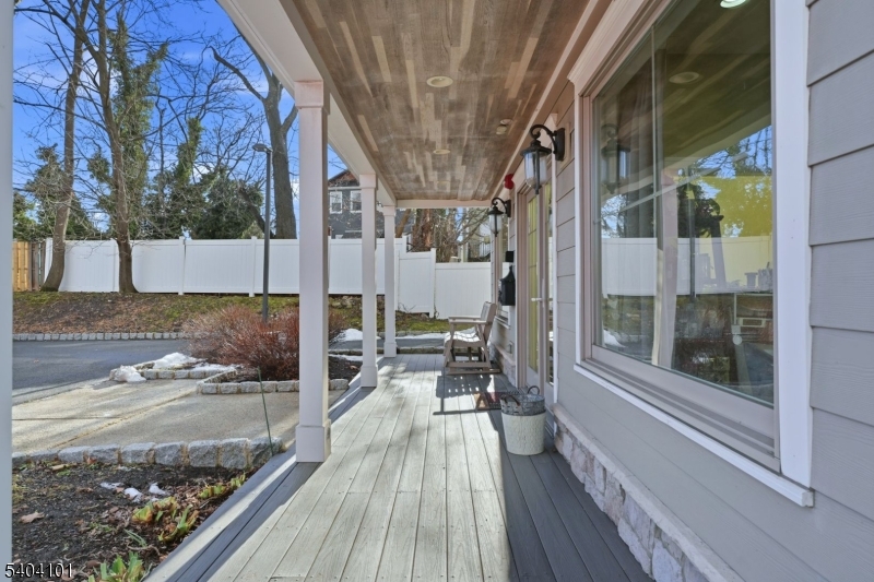 Vauxhall - Commercial Sale