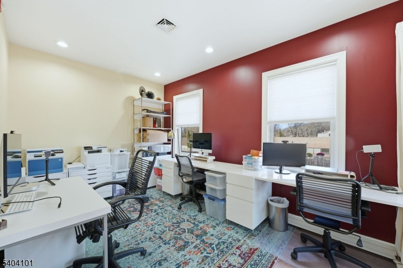 Vauxhall - Commercial Sale