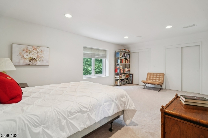 Crystal Woods - Residential