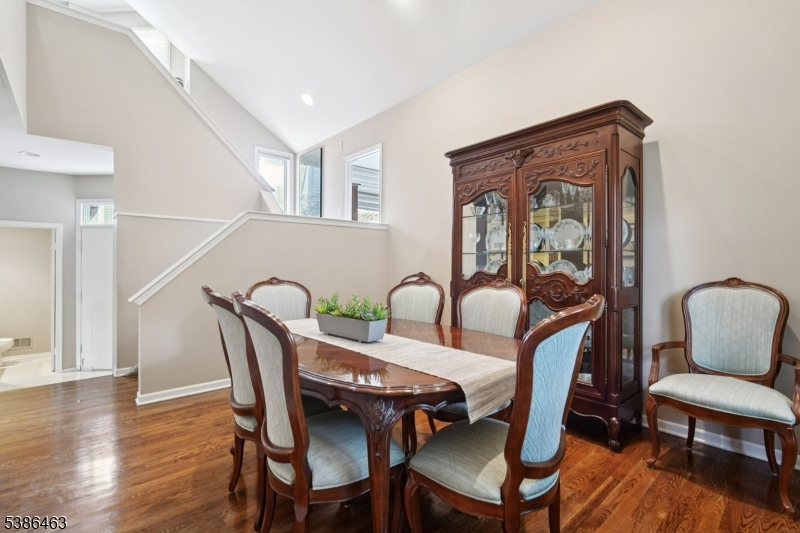 Crystal Woods - Residential