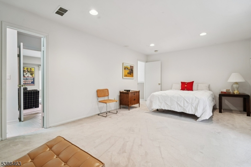 Crystal Woods - Residential