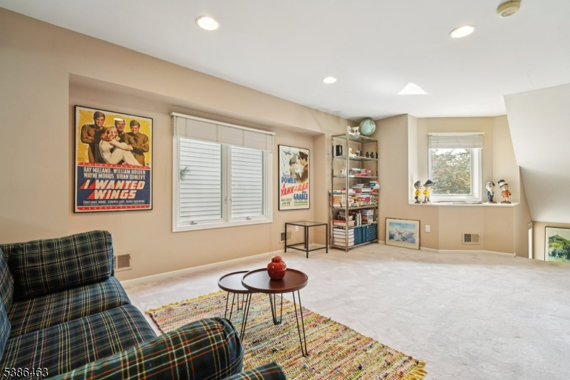 Crystal Woods - Residential