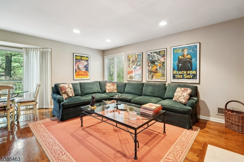 Crystal Woods - Residential