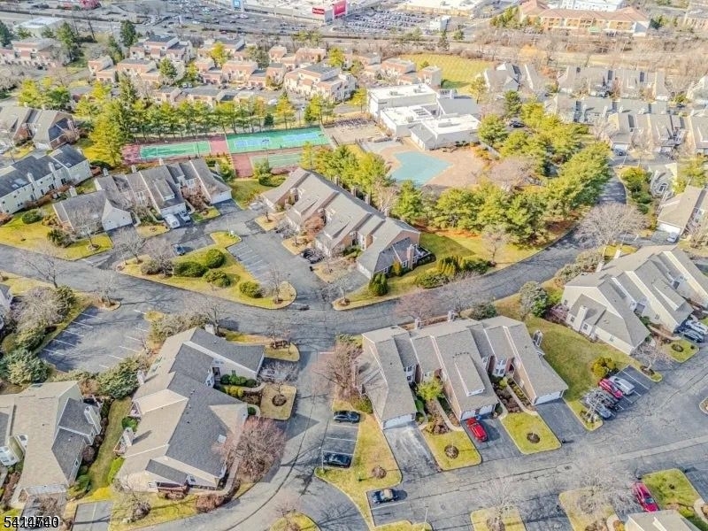 EAGLE RIDGE - Residential