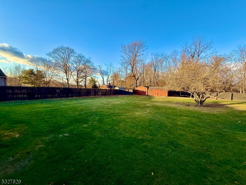 GLADSTONE - Residential