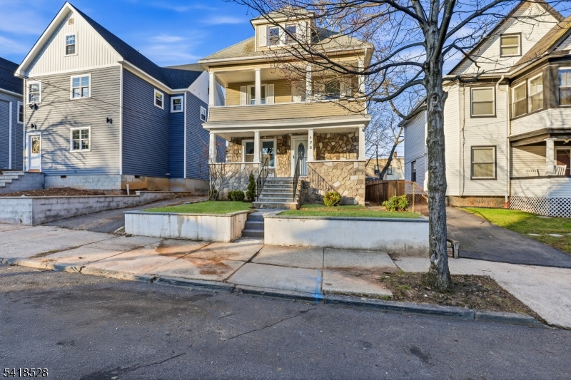 Weequahic - Residential