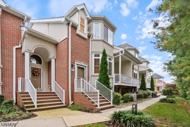 The Pointe - Residential