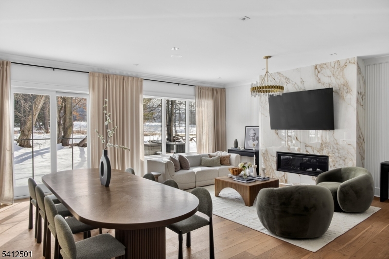 Upper Grande Rockleigh - Residential