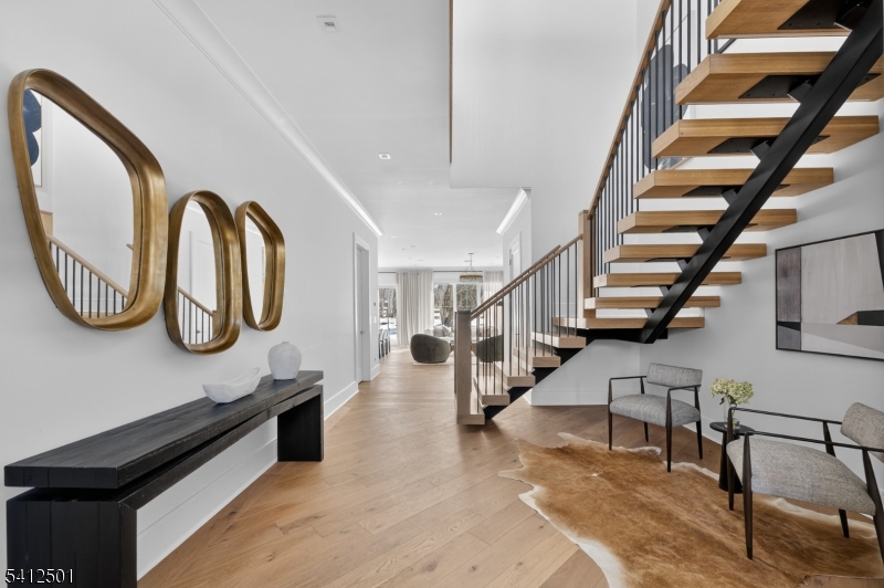 Upper Grande Rockleigh - Residential