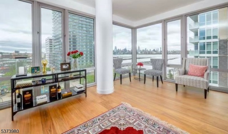 Newport - Residential