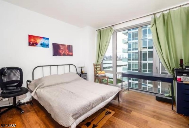 Newport - Residential