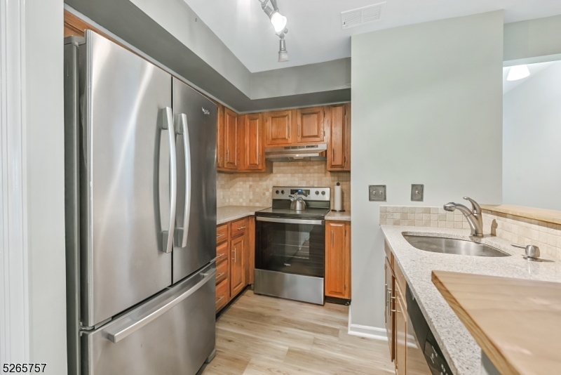 Mayfield - Residential Lease