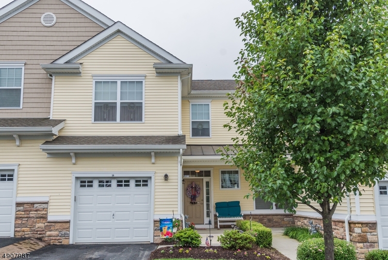 Mountain Ridge - Residential