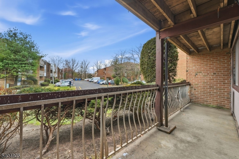 Edison Glen Condo - Residential