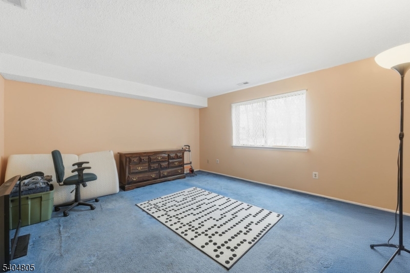 Edison Glen Condo - Residential