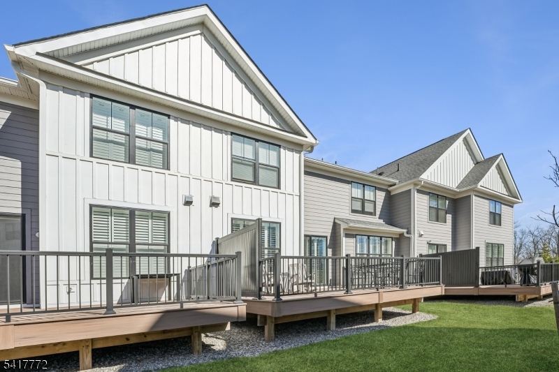 Villas at Warren - Residential