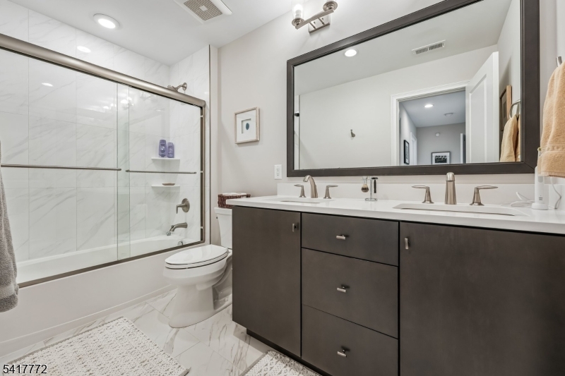 Villas at Warren - Residential