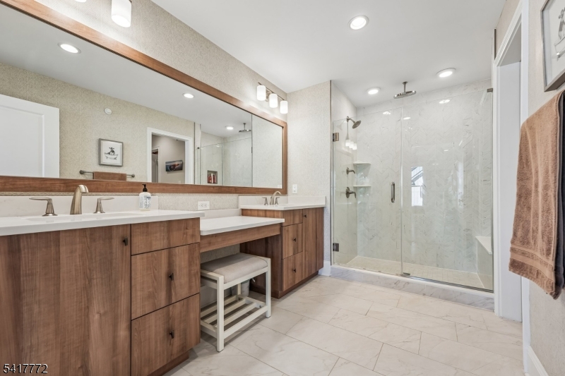 Villas at Warren - Residential