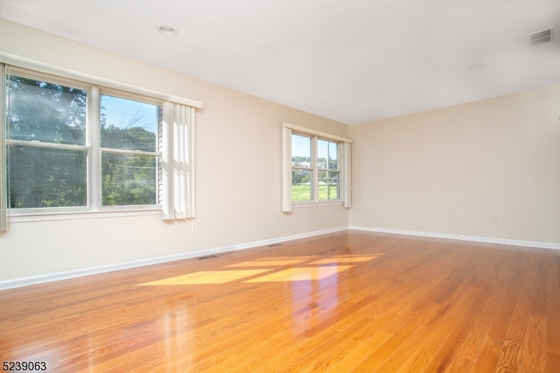 Glenmont Commons - Residential Lease