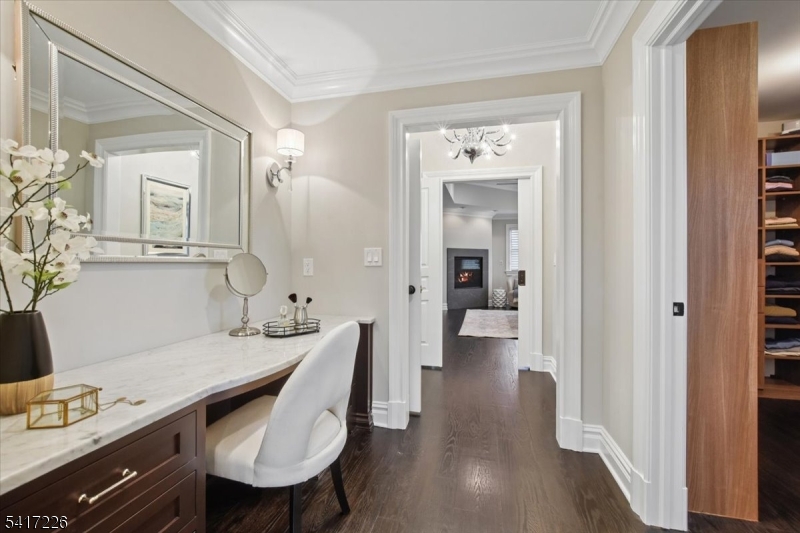 Hartshorn - Residential