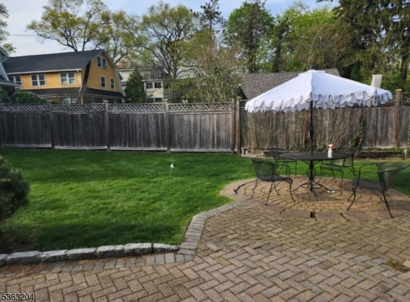 Watchung Plaza - Residential Lease