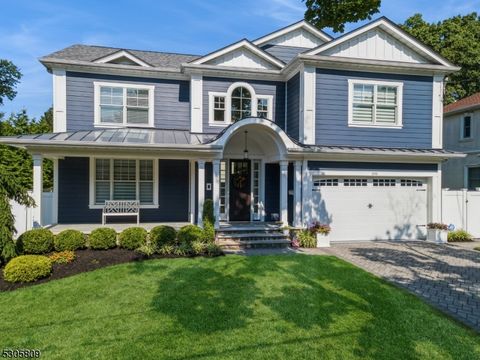 395 Chestnut St, Paramus Boro, NJ 07652 - MLS#: 3917845