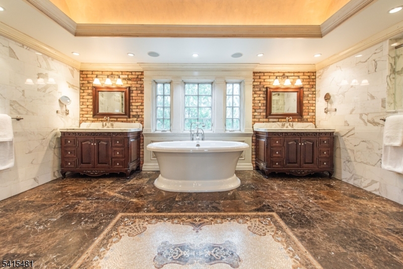 Fox Hollow - Residential