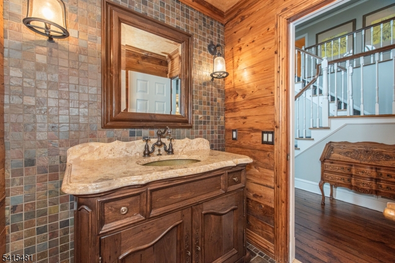 Fox Hollow - Residential