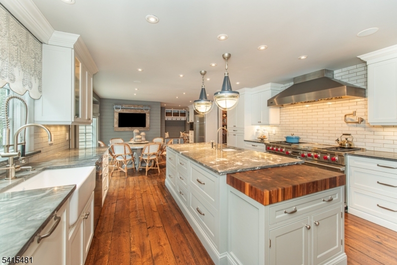 Fox Hollow - Residential