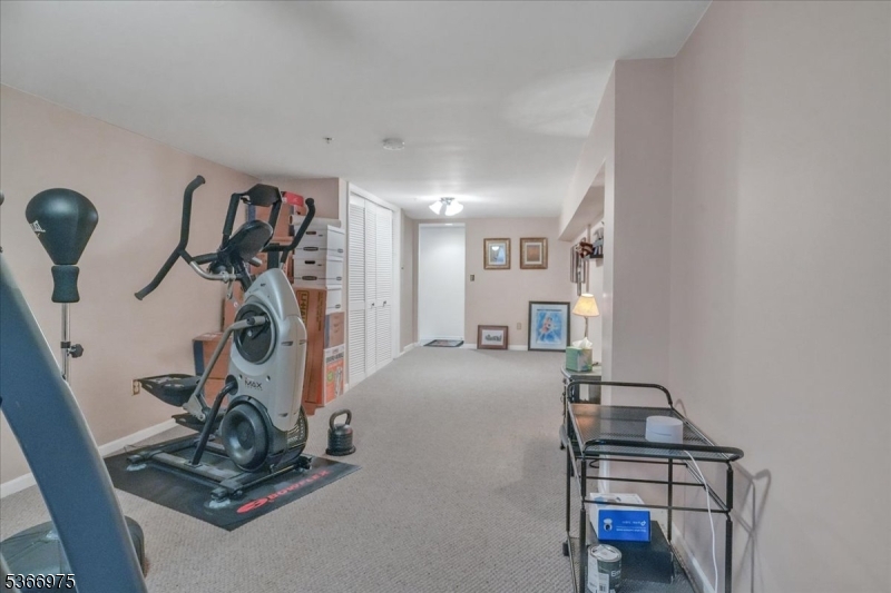 Sutton Woods - Residential