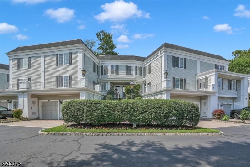 Sutton Woods - Residential