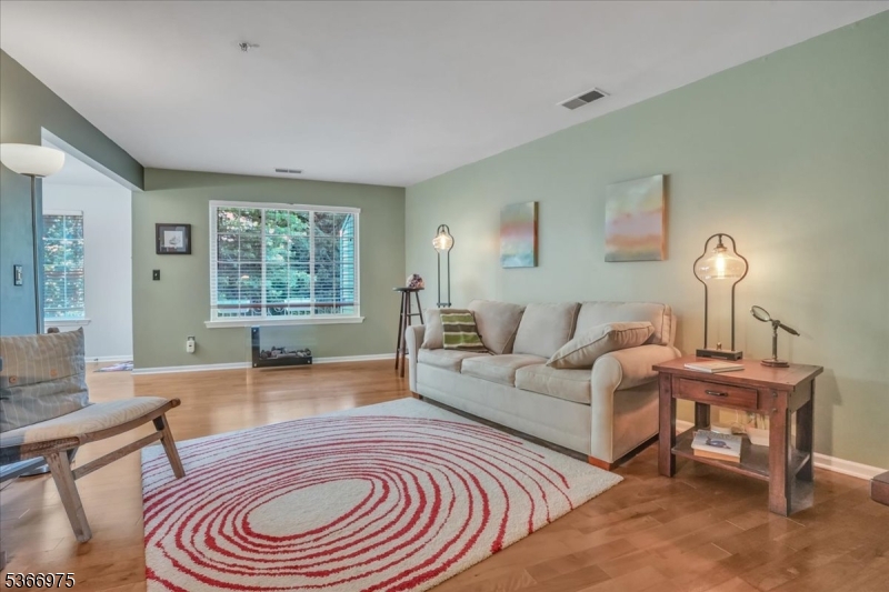 Sutton Woods - Residential