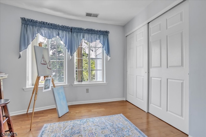 Sutton Woods - Residential