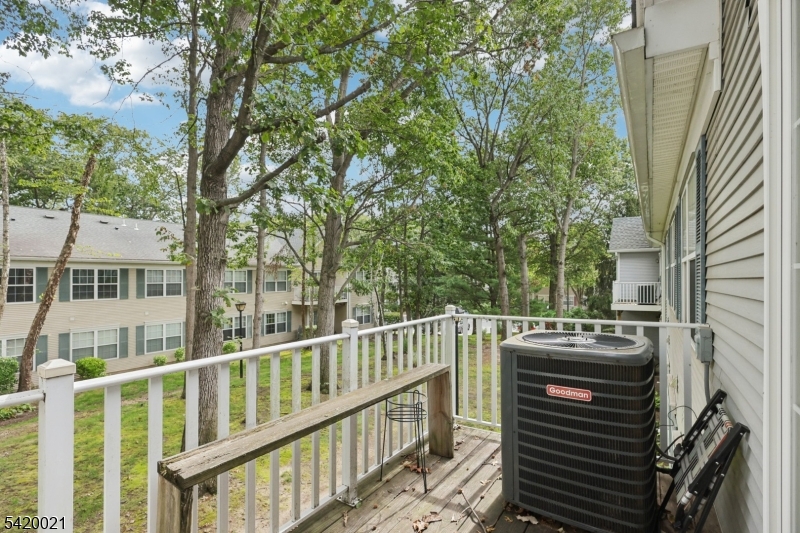 Condo - Residential