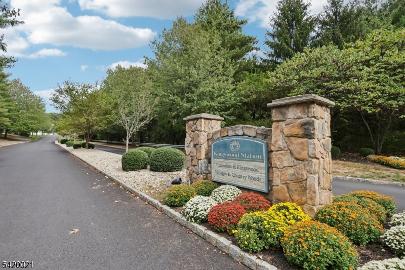 Condo - Residential