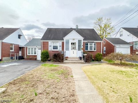 68 17Th Ave, Elmwood Park Boro, NJ 07407 - MLS#: 3959711