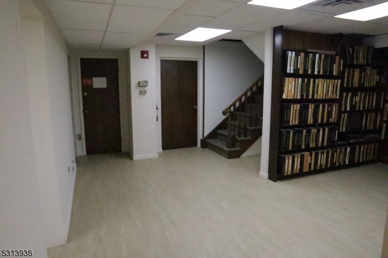 Somerville Boro, New Jersey 08876, United States, ,Residential,Active,43123