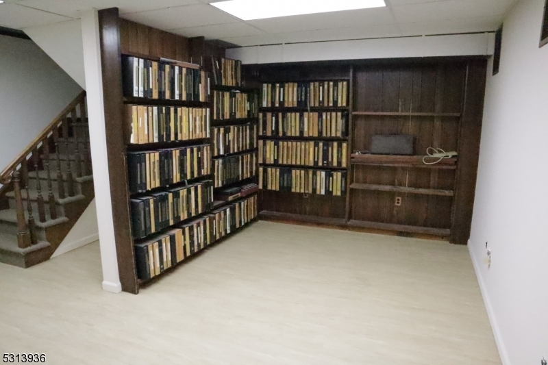 Somerville Boro, New Jersey 08876, United States, ,Residential,Active,43123