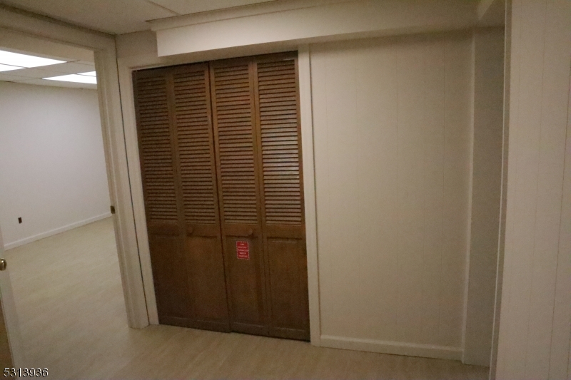 Somerville Boro, New Jersey 08876, United States, ,Residential,Active,43123