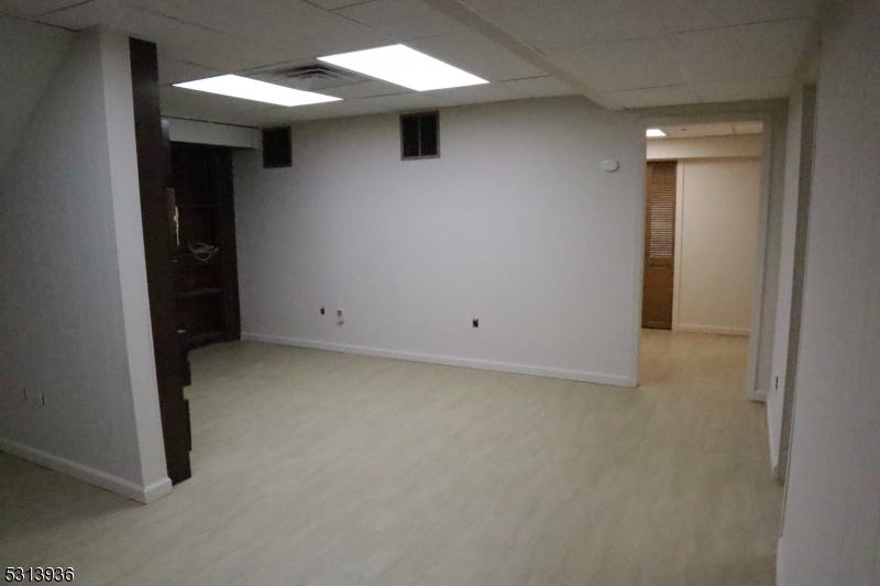 Somerville Boro, New Jersey 08876, United States, ,Residential,Active,43123