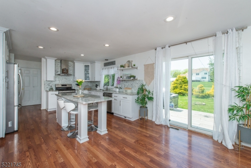 Brush Meadows - Residential Lease